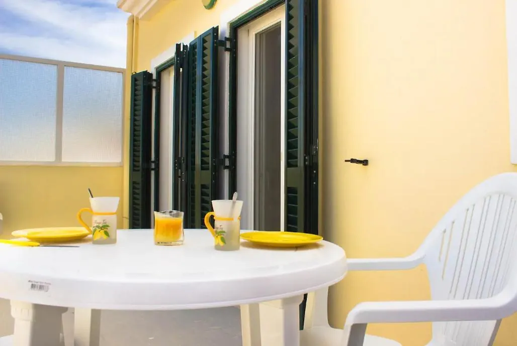 Quarto em Acomodações Particulares Blife Olaya Private Rooms Olhão Portugal